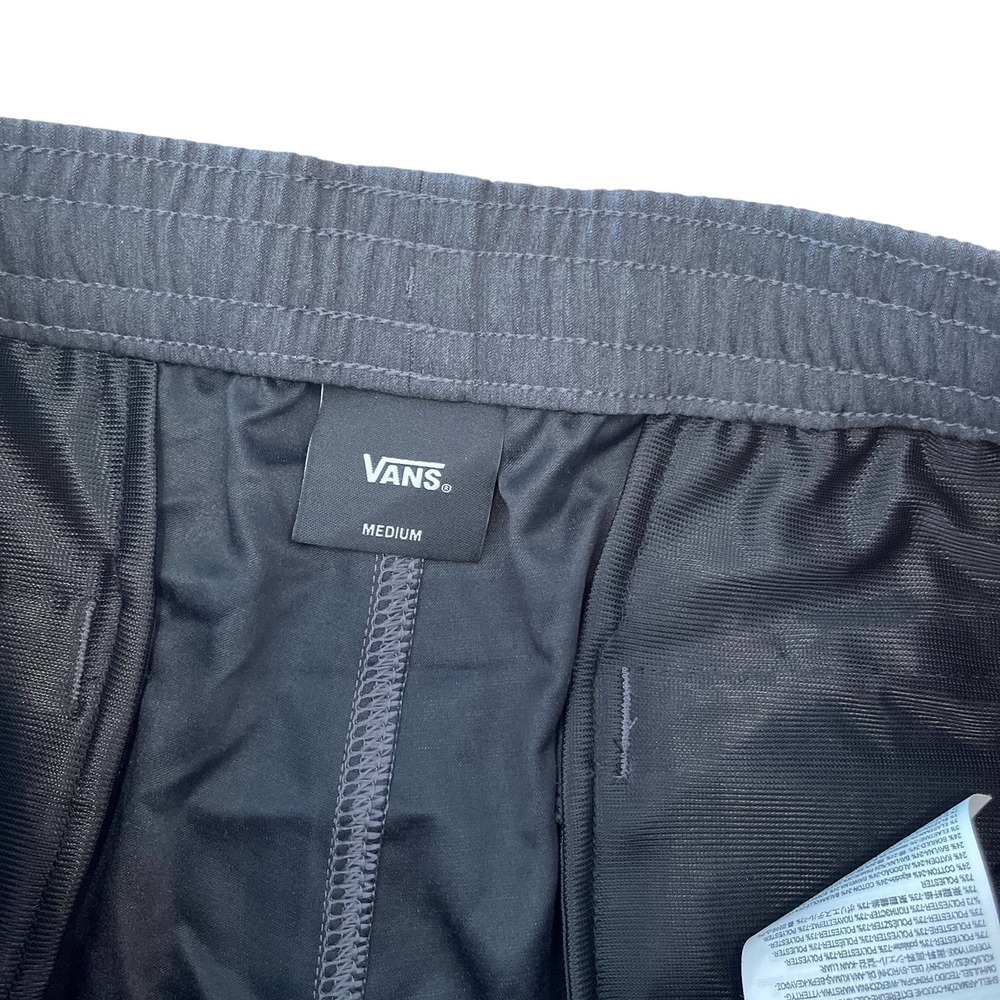 VANS PULL ON BOARDSHORTS ELASTIC WAIST NEW WITH TAGS MEDIUM - Picture 4 of 6